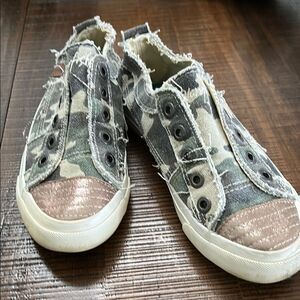 Camouflage Slip-On Shoes